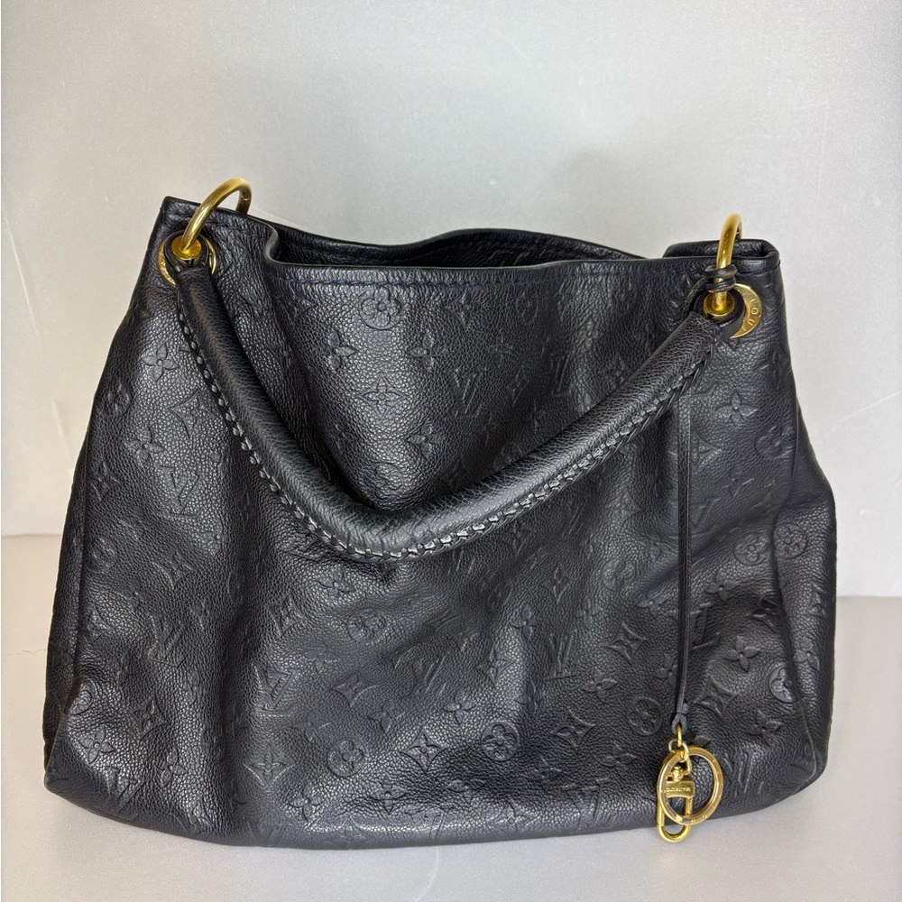 Louis Vuitton Artsy Monogram Empreinte Leather Bag